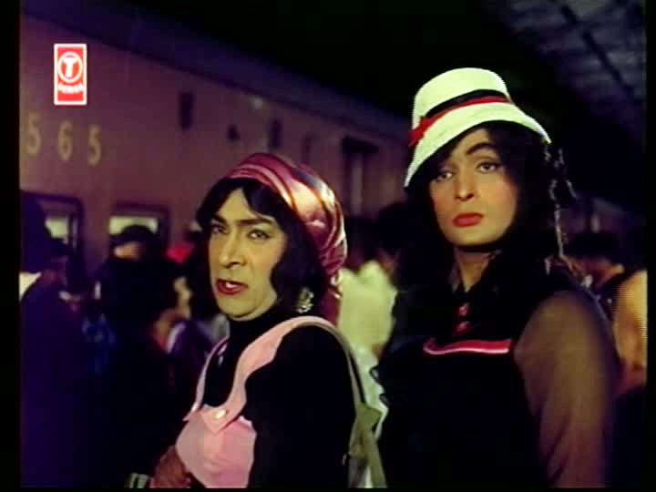 rishi kapoor and pental as female character in rafoo chakkar